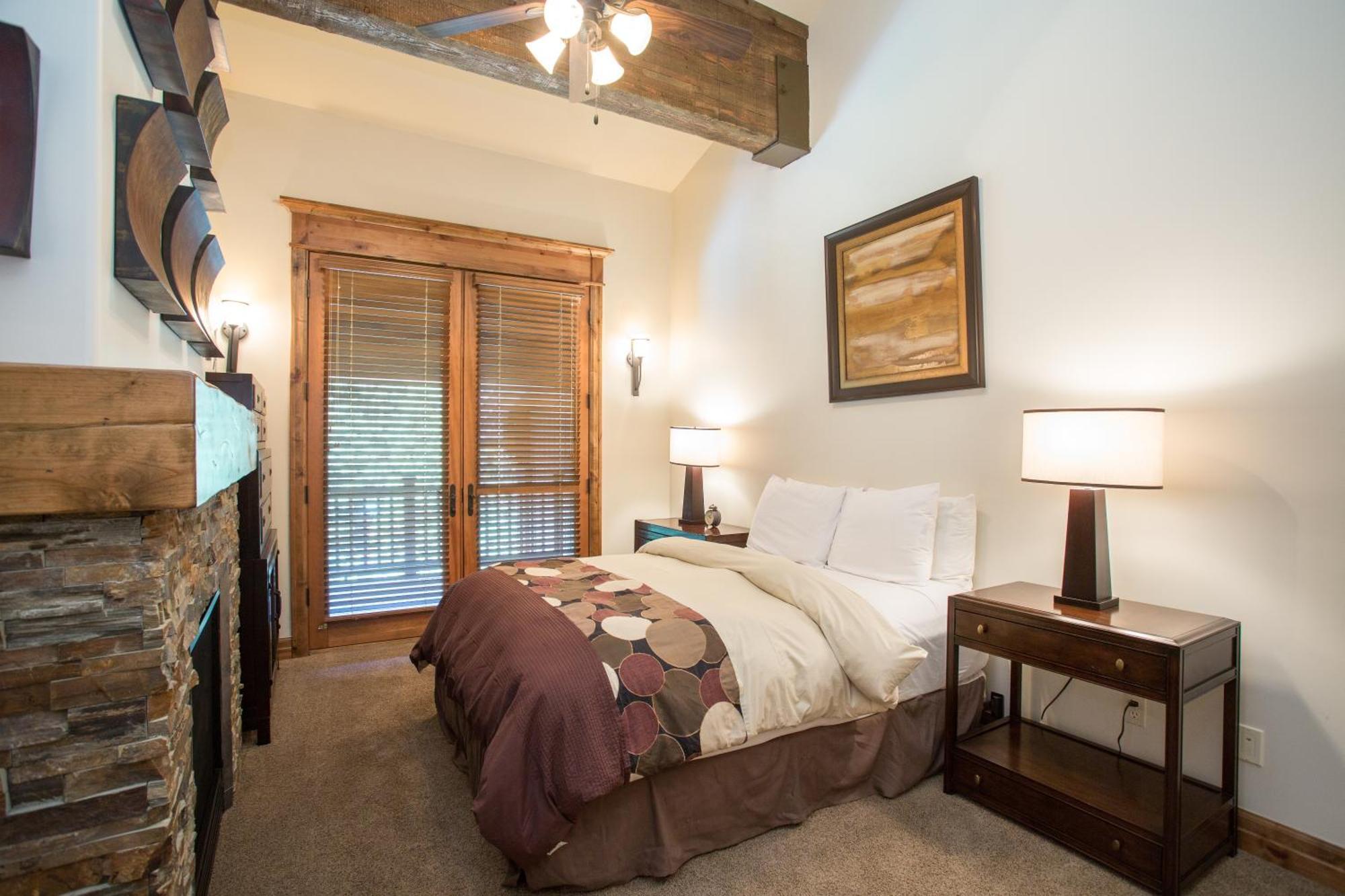 Silver Aspen - Five Bedroom Loft Luxury Townhome Hotel Room Solitude ภายนอก รูปภาพ